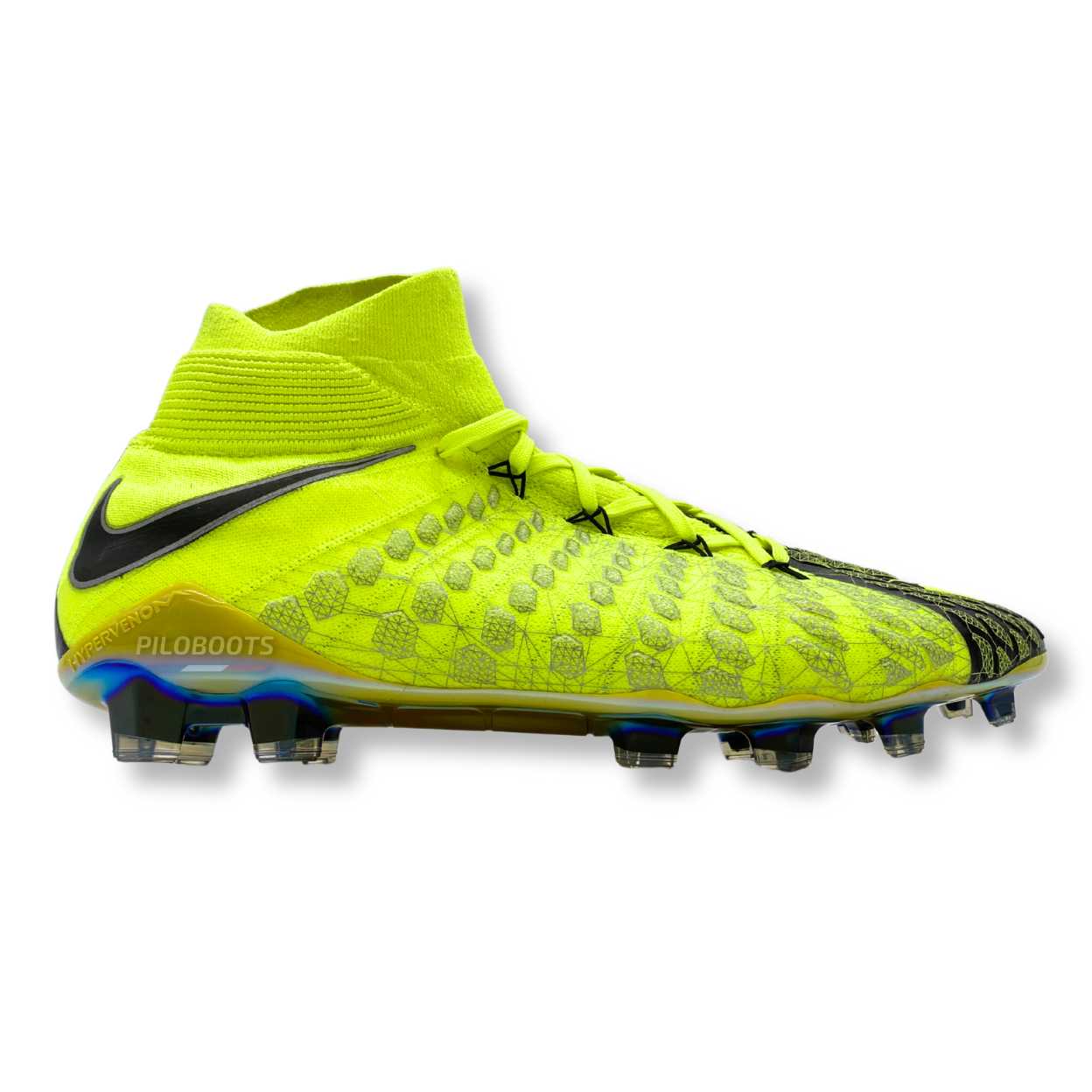 Nike-Hypervenom-Phantom-3-EA-Sport-Piloboots-Face-Avant