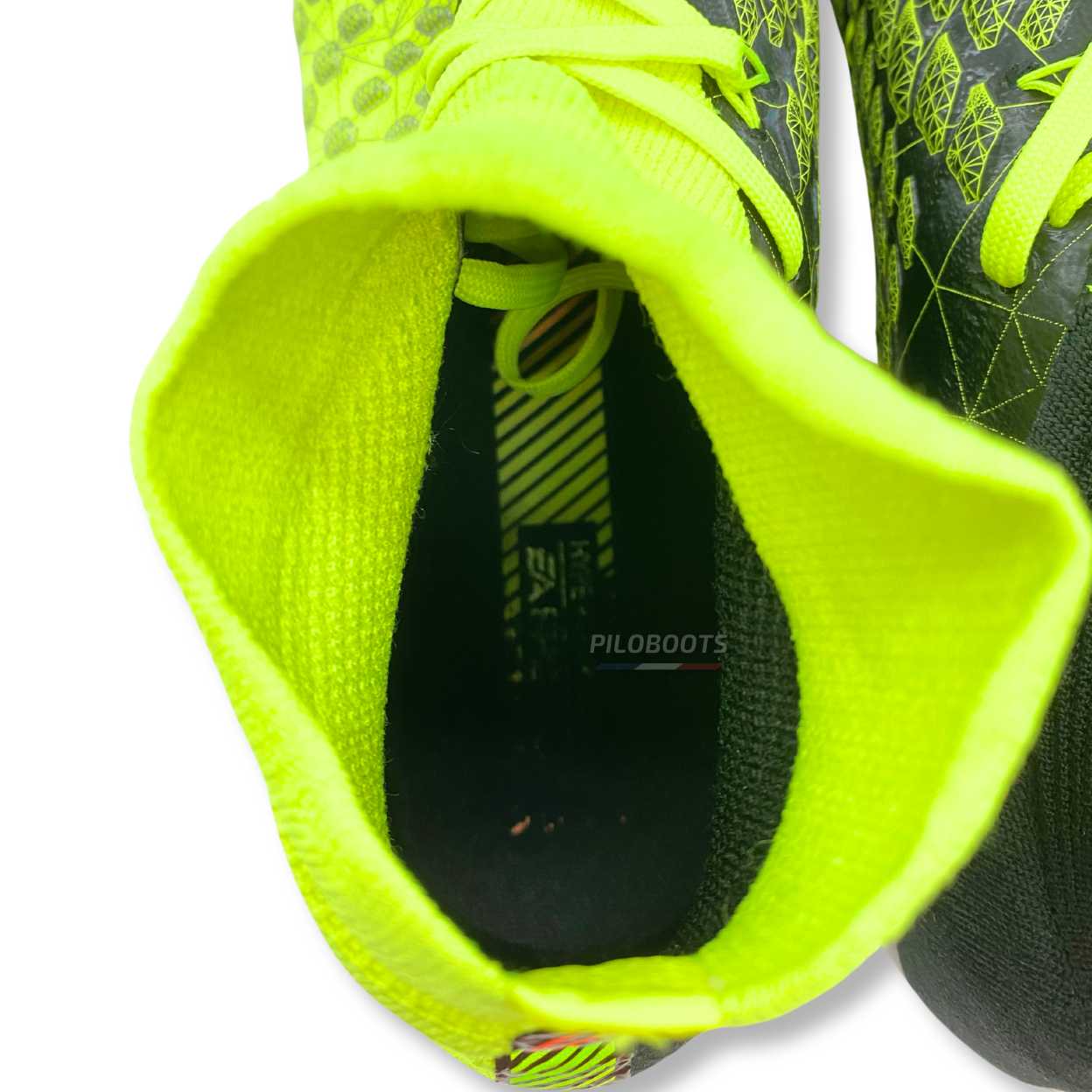 Nike-Hypervenom-Phantom-3-EA-Sport-Piloboots-Intérieur-Chaussures