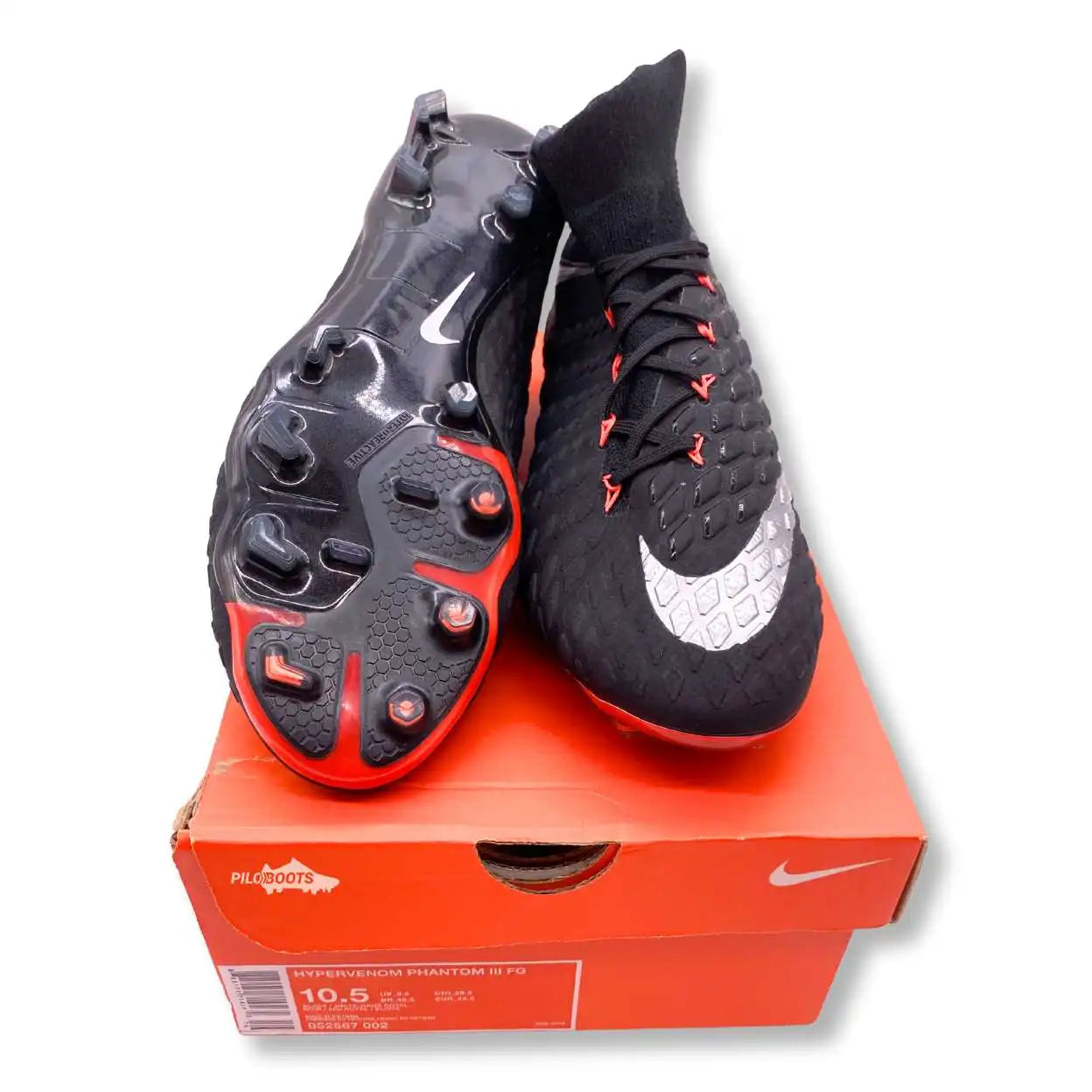 crampons football boots nike hypervenom phantom 3 strick night pack piloboots