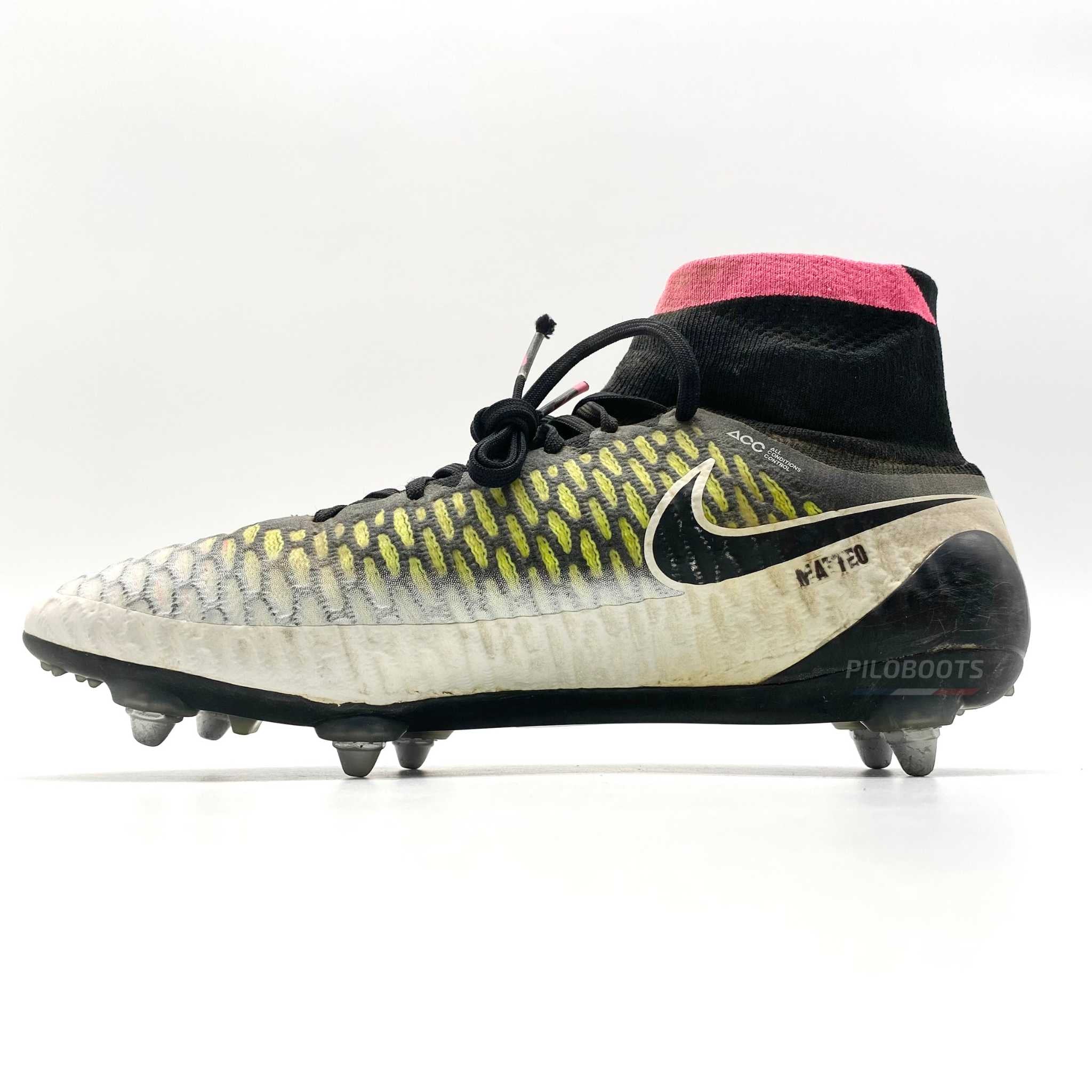 Nike magista obra 1 pas clearance cher