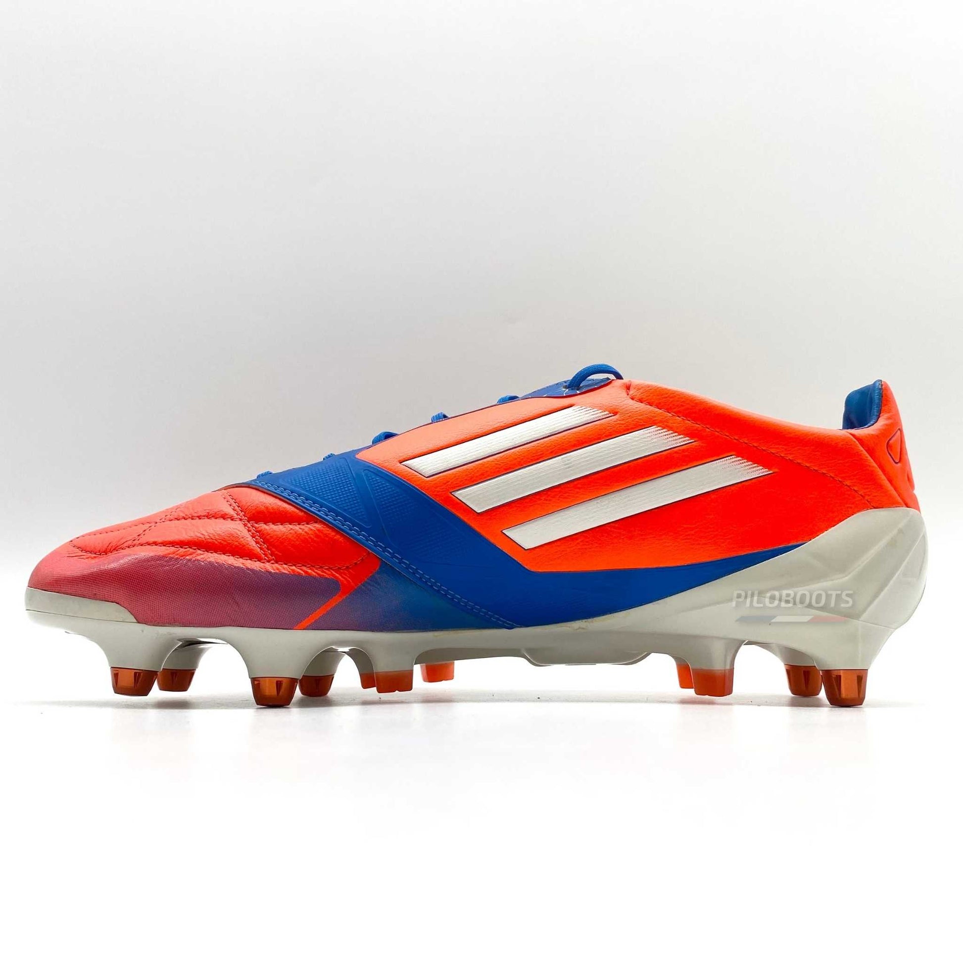 Adidas-F50SG-PRO-Crampons-Chaussuresdefootball