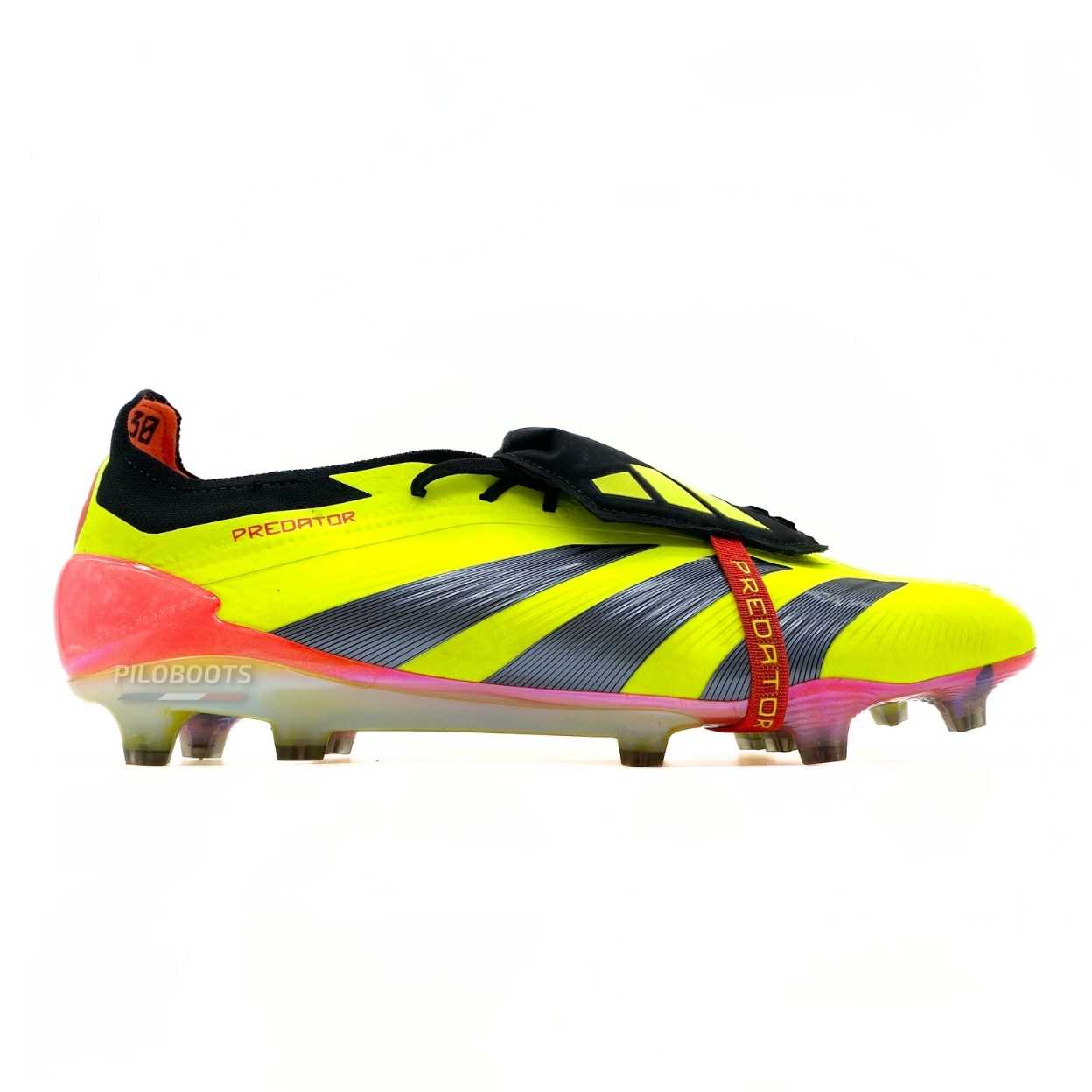 Chaussure de football rare Adidas Predator Elite Tongue Jaune Noire et Rouge