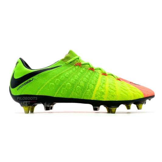 Nike Hypervenom Phantom 3 SG-PRO Anti Clog Radiation Flare Pack