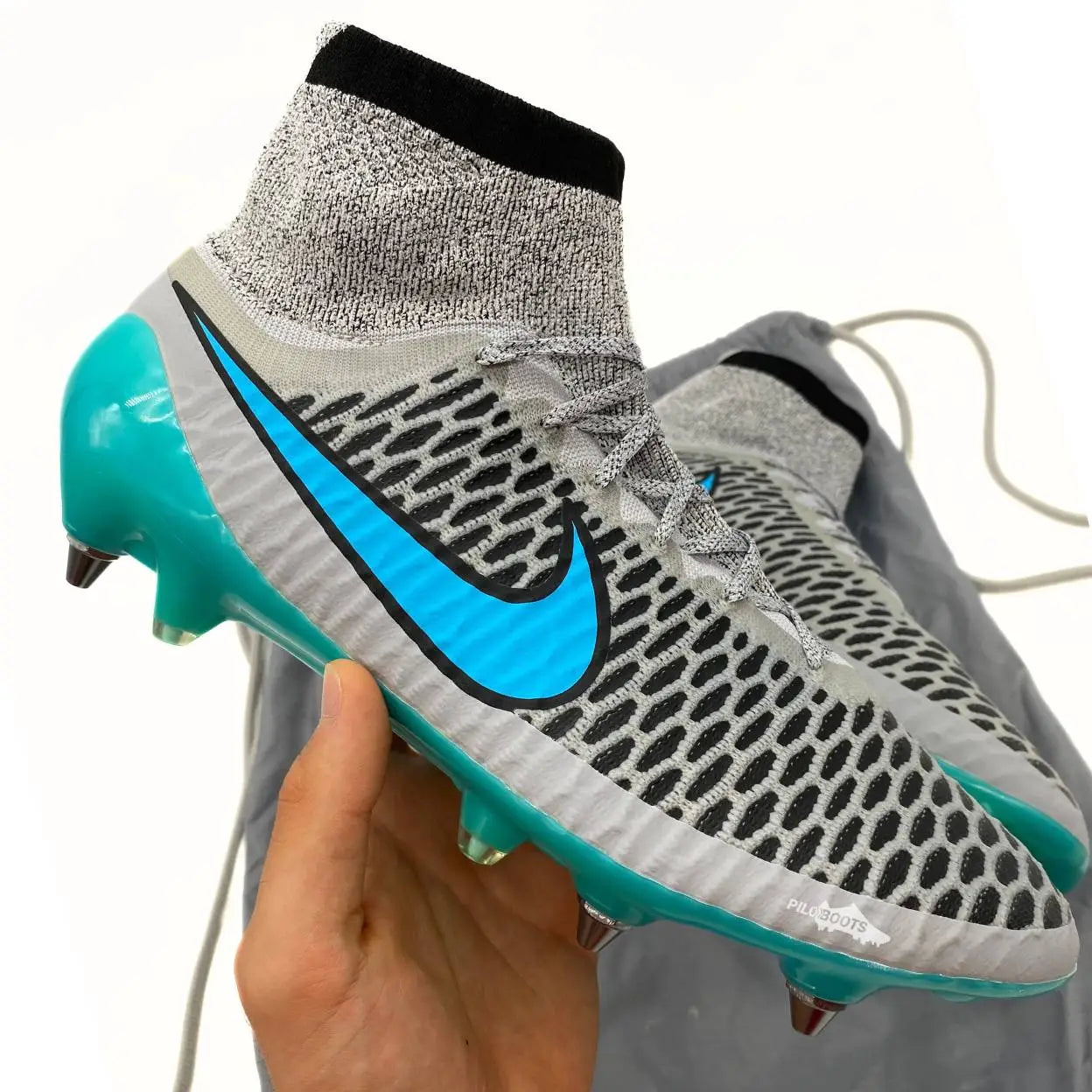 crampons football boots nike magista obra 1 sg pro silver storm pack piloboots