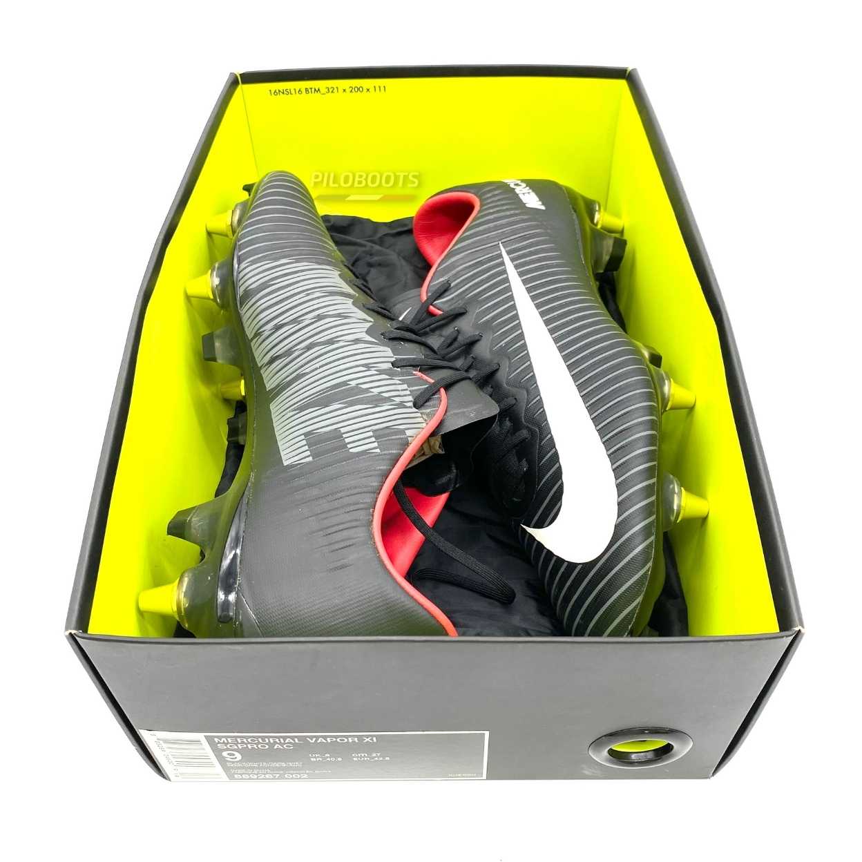 Chaussure de football rétro Nike Mercurial Vapor 11 SG-PRO avec la boîte originale