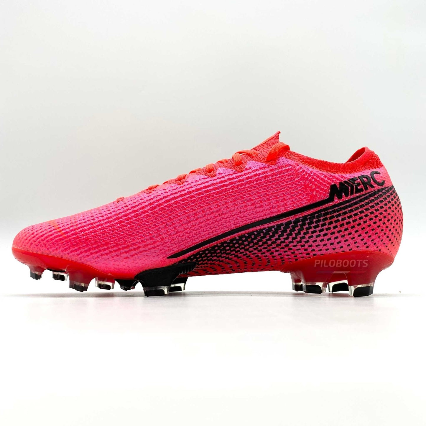 Nike-MercurialVapor13FG-Crampons-Chaussuresdefootball