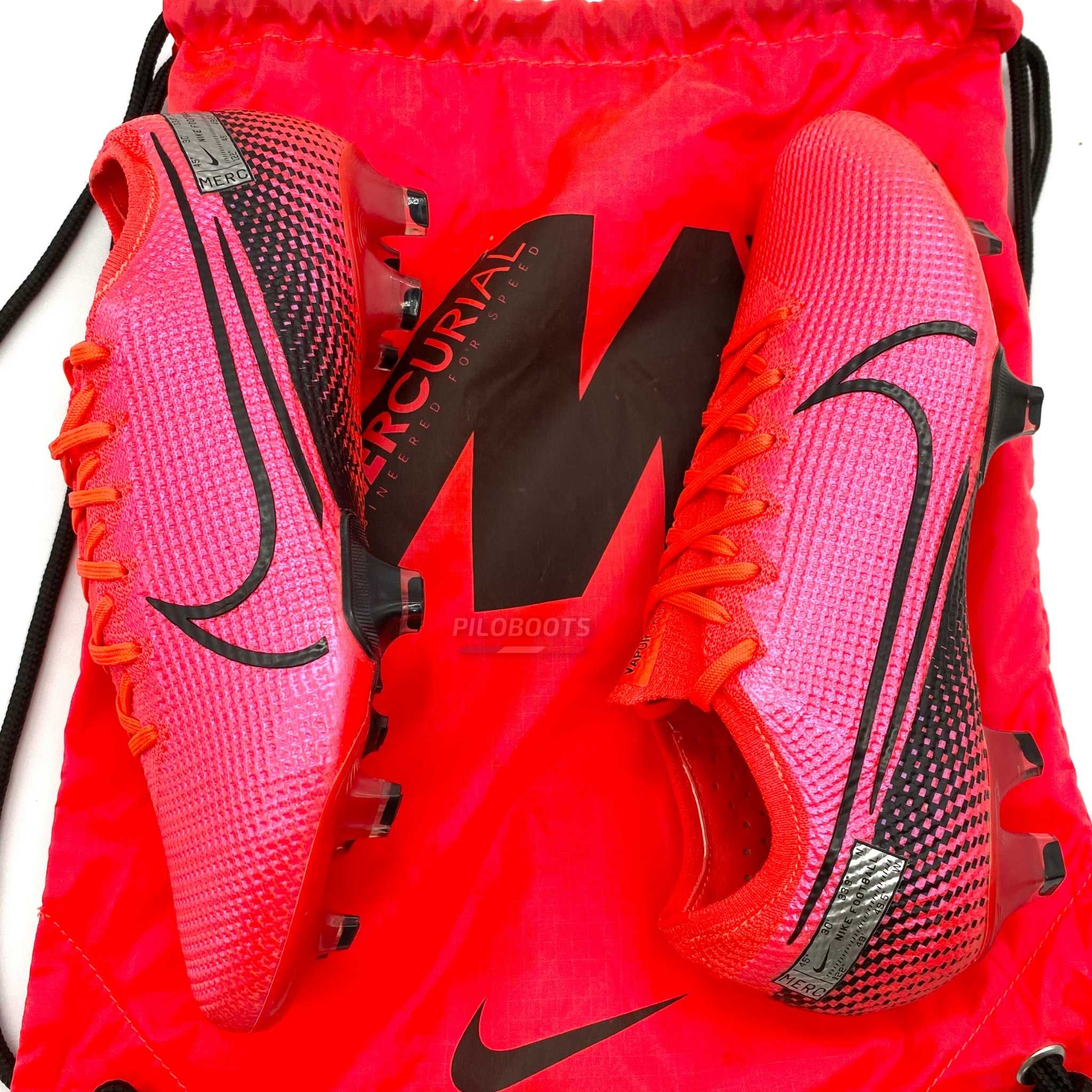 Nike-MercurialVapor13FG-Crampons-Chaussuresdefootball