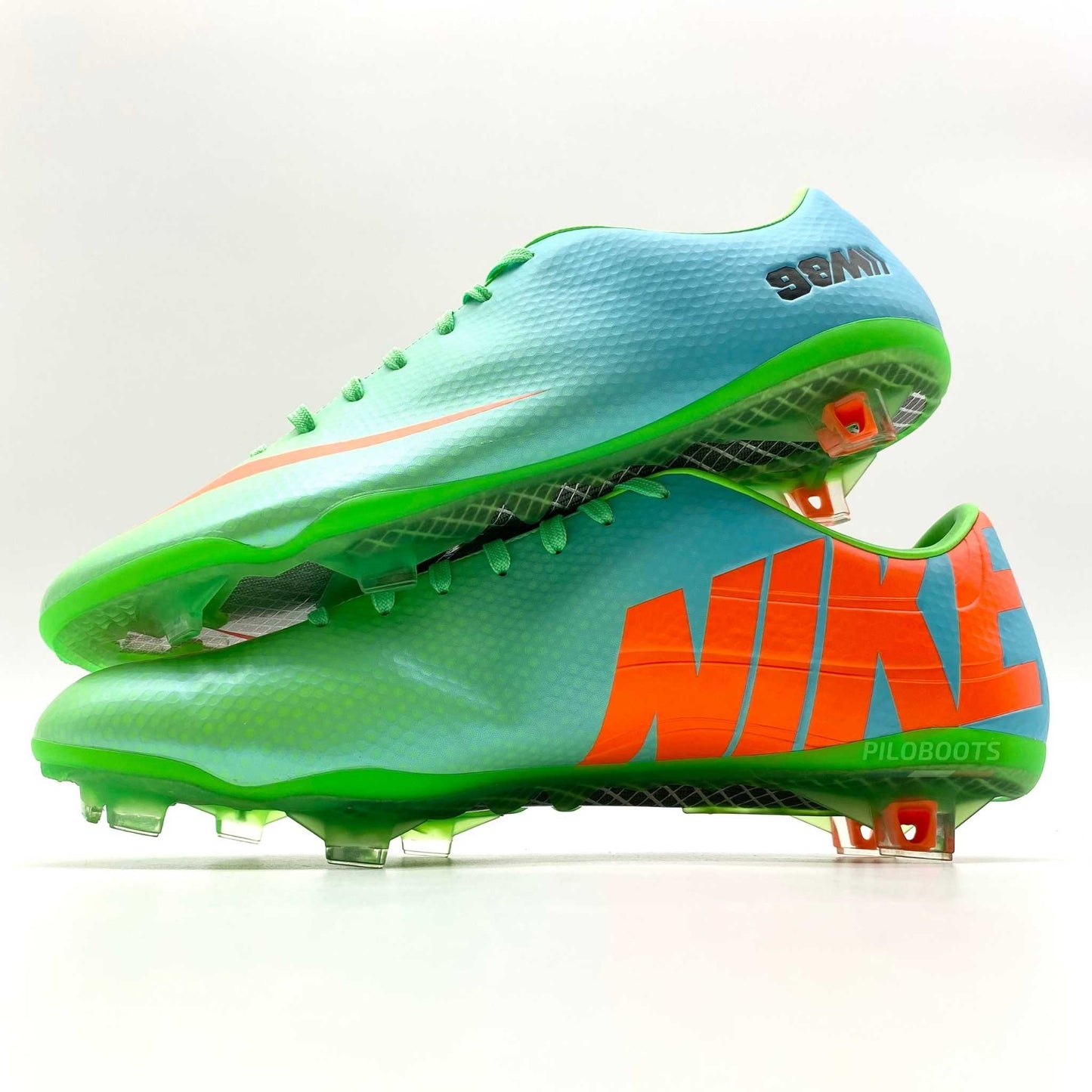 Nike-MercurialVapor9FG-Crampons-Chaussuresdefootball