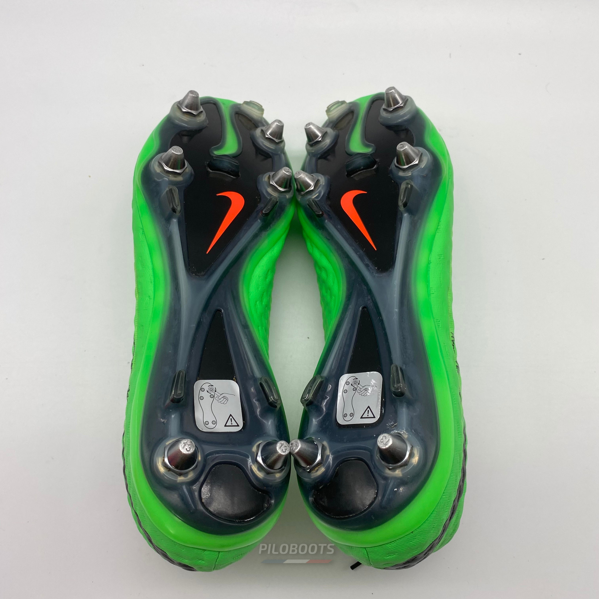 Crampon nike hypervenom vert sales