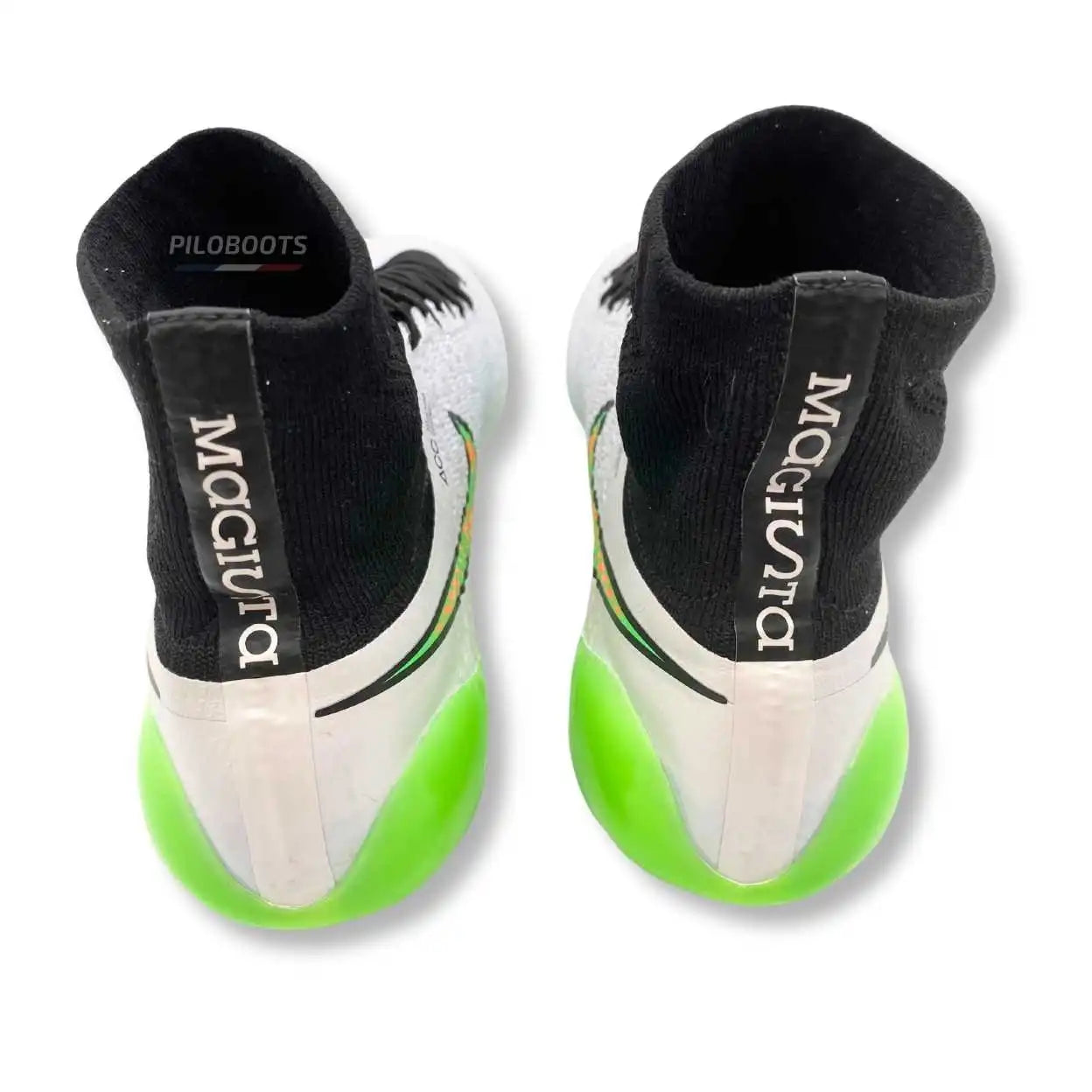 Chaussure de foot homme crampons vintage rares et iconiques nike magista obra 1 shine through pack piloboots 