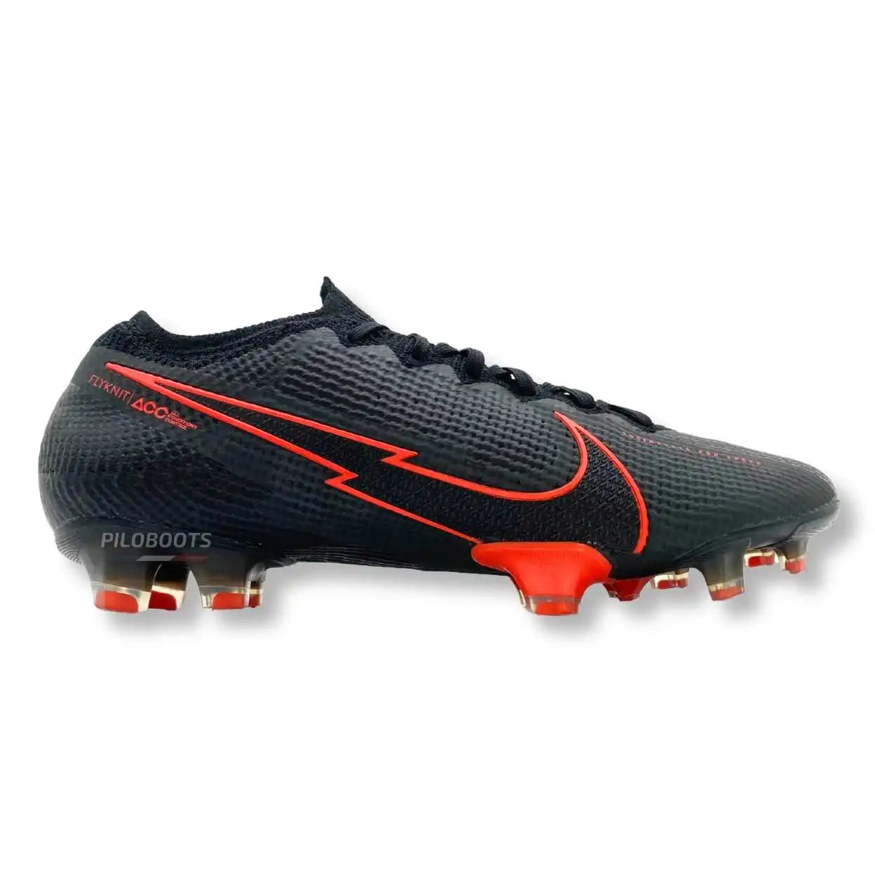 Chaussures de foot vintage Nike Mercurial Vapor 13 Piloboots, crampons iconiques et rares