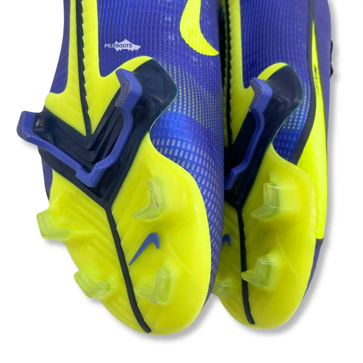 crampons football boots nike mercurial vapor 14 elite recharge pack piloboots